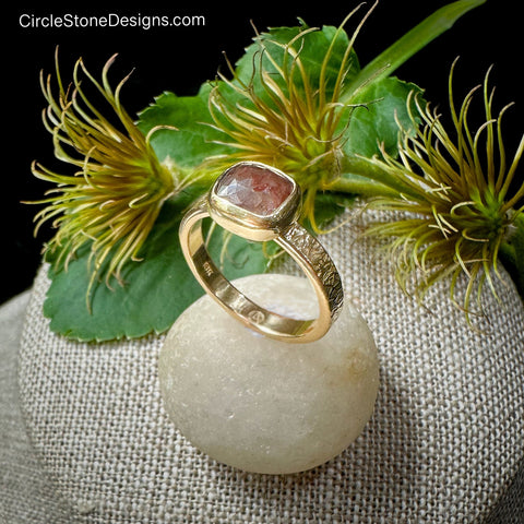 Natural Organic Gray’/Red Brown Diamond 18k Gold Ring