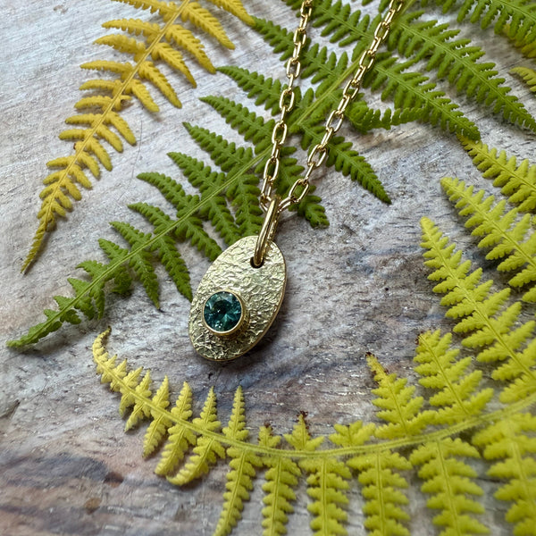 Maine Dunton Mine  Tourmaline 18k Gold Oval Medallion