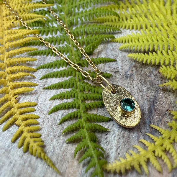 Maine Dunton Mine  Tourmaline 18k Gold Oval Medallion