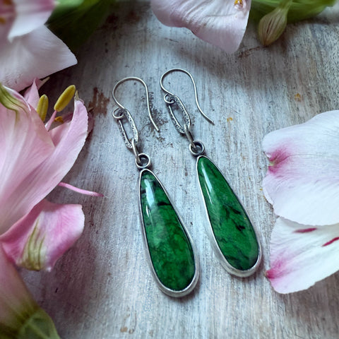 Maw Sit Sit Paperclip Earrings