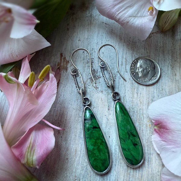 Maw Sit Sit Paperclip Earrings