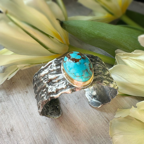 Kingman Ripple Cuff 18k Gold and Silver