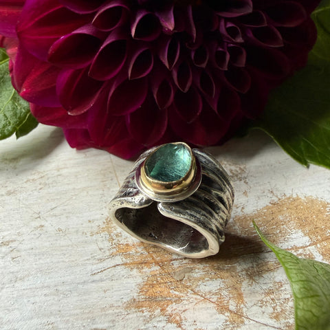 Pale Green Tourmaline Ripple ring