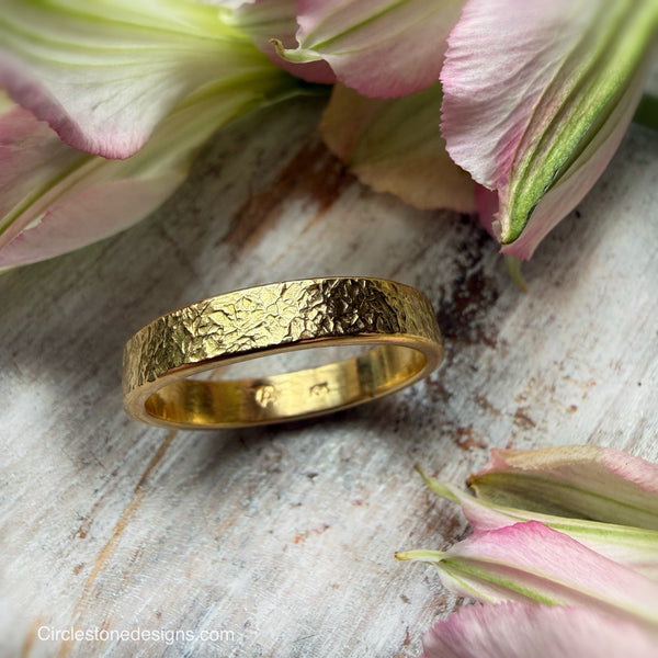 18K Yellow Gold 4mm wide Ring