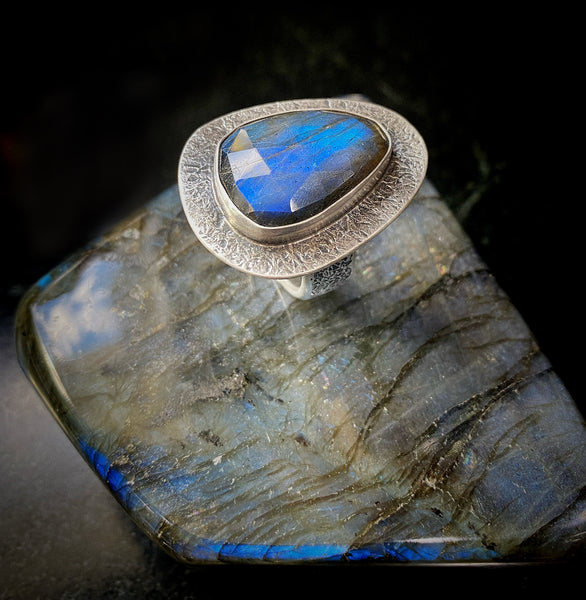 Rose Cut Triangular Chunky Labradorite